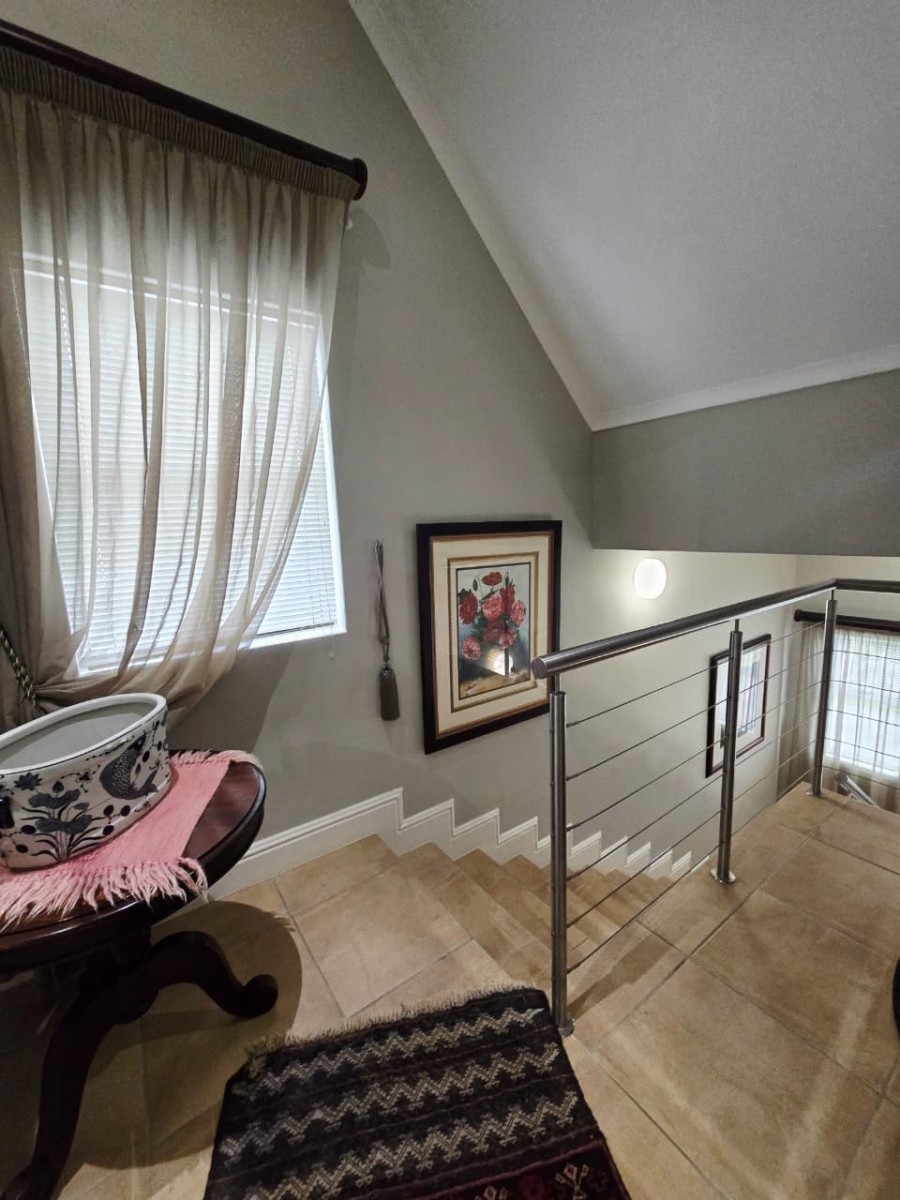 3 Bedroom Property for Sale in Kingswood Golf Estate Western Cape